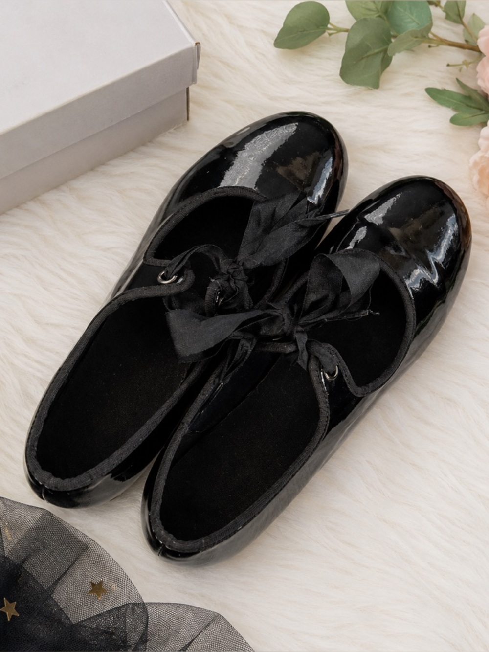 Dancing Fair Black Tap Shoes Girls Size 13F / 12.5M Ribbon Tie Dance Shoes/Box
